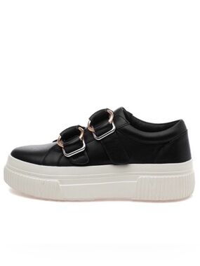 NWT J/SLIDES WALDO Black Leather Sneaker